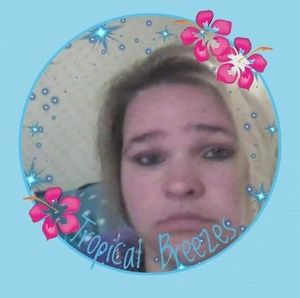 Meet your Posher, Alicia